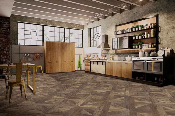 La collection Intarsio de Tuscania Ceramiche propose un sol en grès cérame avec effet marqueterie bois, parfait pour n'importe quel espace.