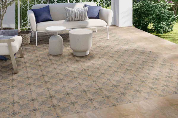 Découvrez la collection Mainzu Vintage : des pièces en grès cérame 20x20 qui recréent la beauté de l'argile naturelle et de la céramique traditionnelle.